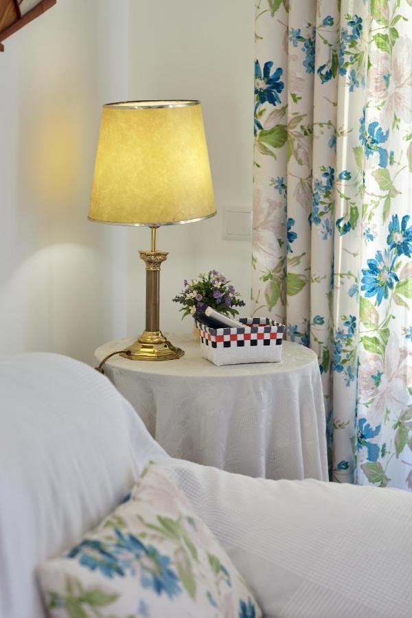 Os Reais - Apt In Front Of The Beach In Centeanes Carvoeiro  Ngoại thất bức ảnh